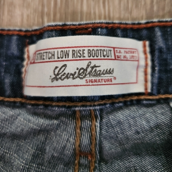 Levi Strauss 18W boot cut low rise - Picture 3 of 6